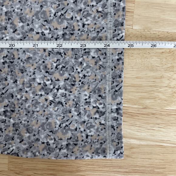 Lululemon Athletic Tank Top Womens Size 4 Racerback Bra Gray Spaghetti Strap‎ - Picture 5 of 8